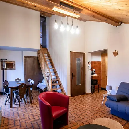 Cote Montagne Appartement Taninges